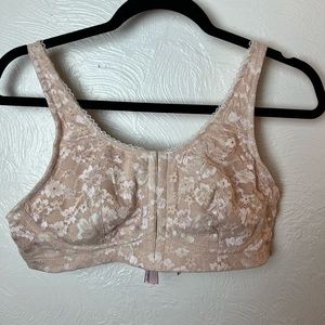 Victoria’s Secret mastectomy bra front closure